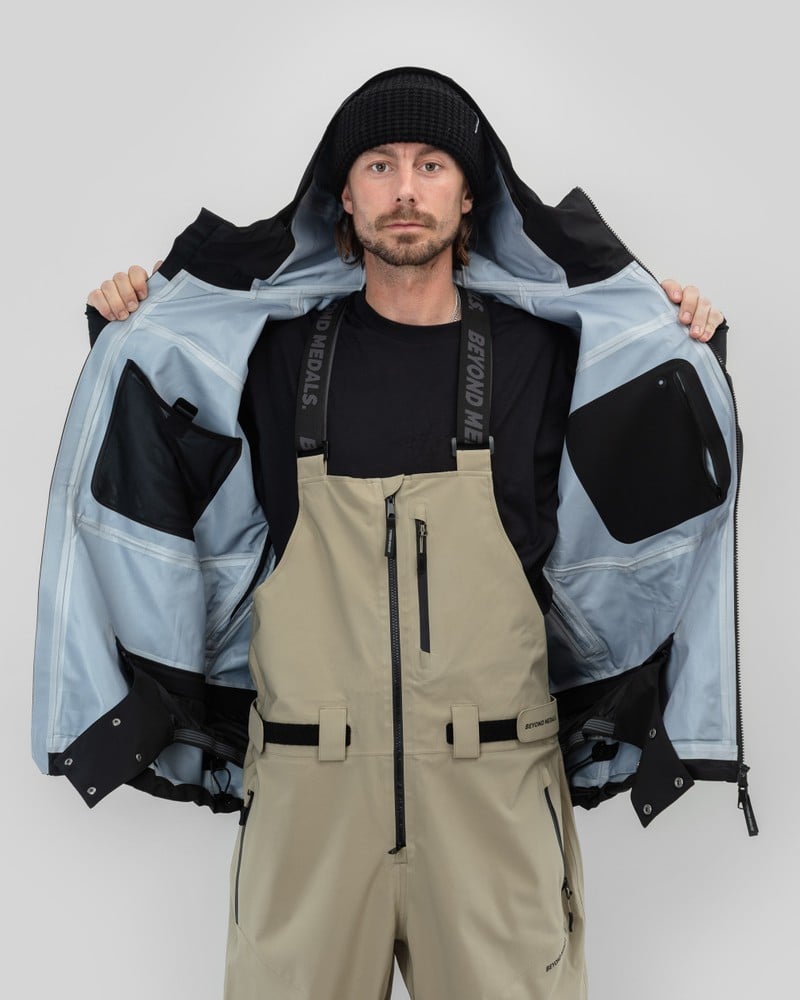 2026 BEYOND MEDALS PRO TECH JACKET 3L – rudeboys