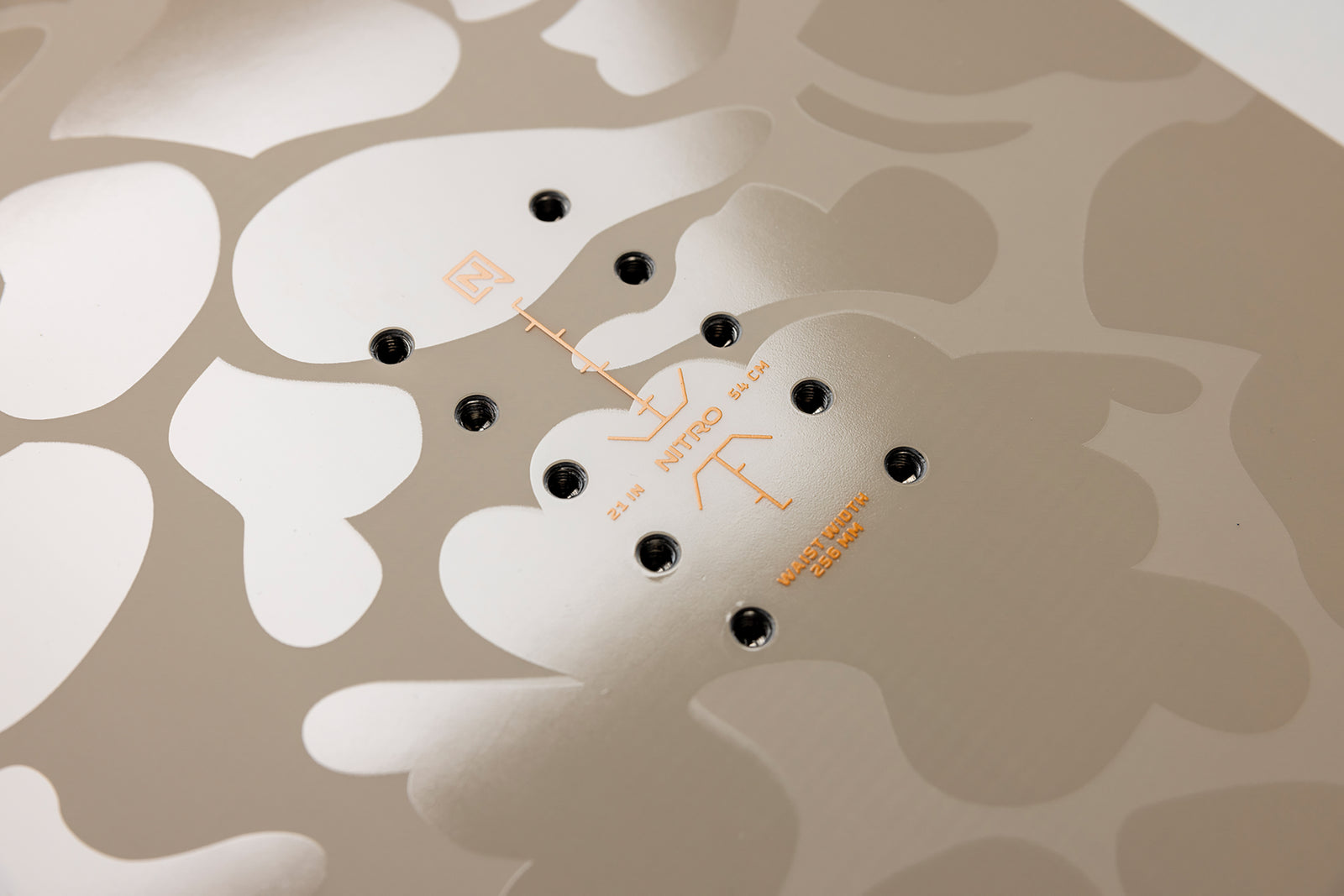 スノーボード 23-24 NITRO BANKER 159cm スノーボード 23-24 NITRO BANKER 159cm Nitro Banker Snowboard