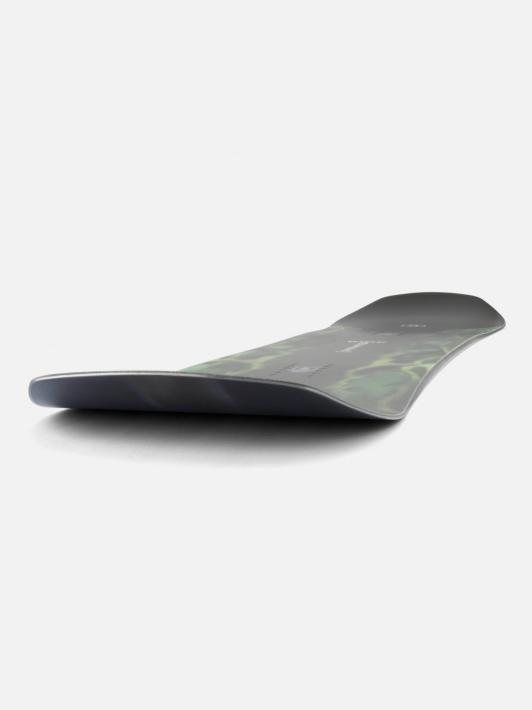 22-23【RIDE】SMOKESCREEN 155cm Ride Smokescreen Snowboard 2026 | evo Canada